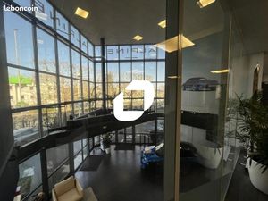 Local d'activité 410 m²