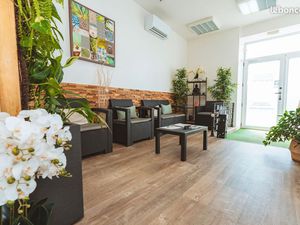 Cabine / bureau dans cabinet médecine douce