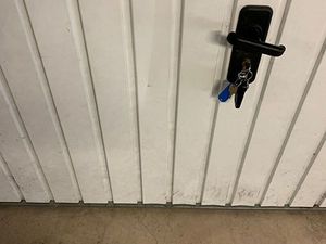 Parking/box 1 pièce 15 m²