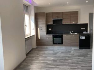 F2 meublé 58m2 Boulange centre parking cave