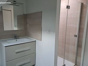 Studio 1 pièce 11 m²