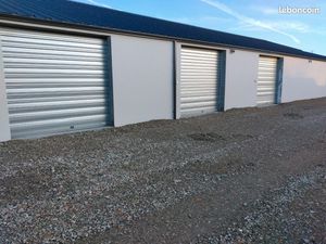 Box garage