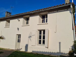 Ensemble longère et plain pieds