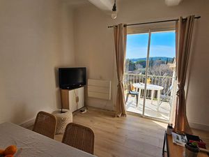 Appartement lumineux + balcon