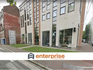 Local commercial 168 m²