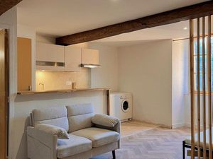 Studio meublé plein centre