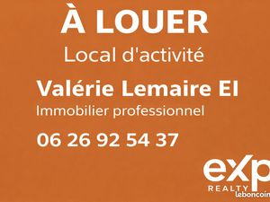 Local 79 m² Fontenay-Trésigny