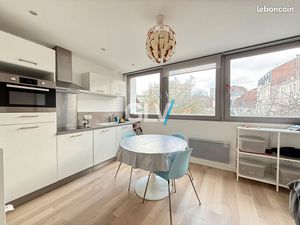 Studio 1 pièce 26 m²