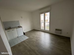 Studio 1 pièce 17 m²