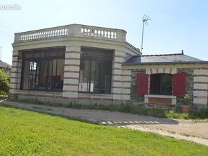 Maisonnette dans un parc privé d'1 ha