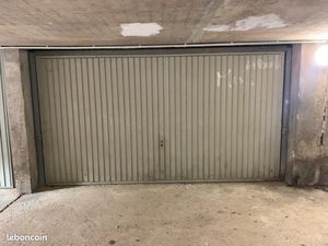 Grand garage de 23m2