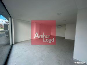 Local commercial 52 m² AGEN