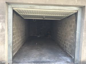 Garage à louer rue de la Richelandiere