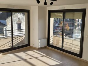 F3 standing Rosny 93