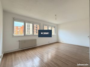 Studio 1 pièce 29 m²