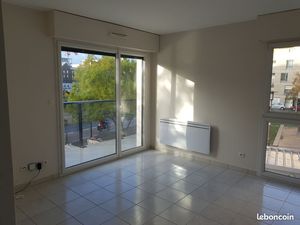 Location local  bureau dans cabinet paramédical île de Nantes