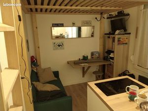 Charmant studio meublé refait à neuf