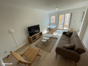 Bel appartement meublé de 99m2 avec véranda