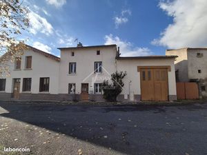 Propriété 8 pièces 133 m²