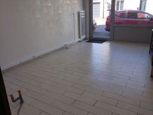 Local commercial Montjovis