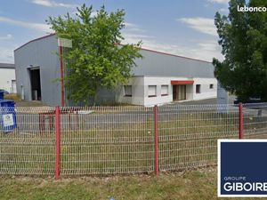 Local d'activité 720 m²