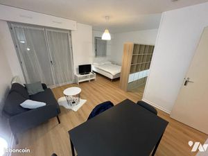 Studio 1 pièce 29 m²
