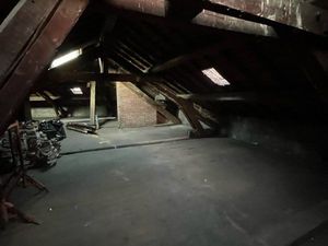 « Chambres de bonnes a ammenager »