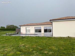Maison contemporaine avec piscine – Calme absolu & cadre privilégié