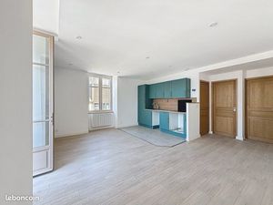 T2 centre Redon 42m2 + cave 5m2