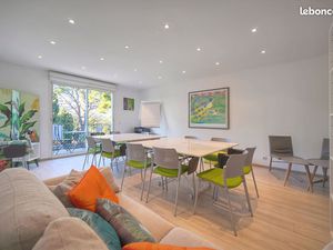 Location bureau XL (1100 (HT) charges comprises à usage professionnel de 31 34 m2 avec bal