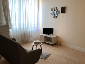 T1 bis meuble 27m2 PKG chauf. Incl