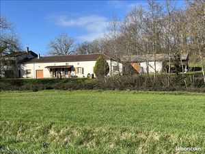 Ferme 9 pièces 231 m²