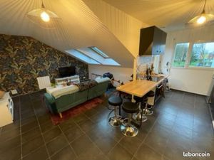 T2 dernier étage saint pierre