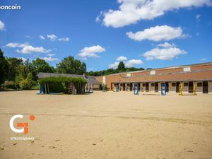 Maison 400 m² La Feuillie