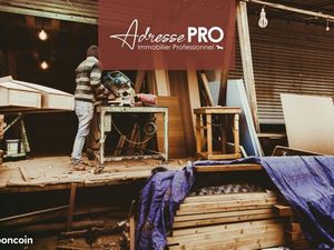 Local commercial 590 m²