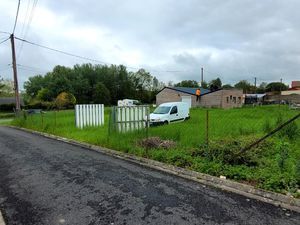Terrain constructible viabilisé 441m²