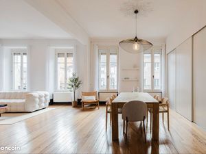 Magnifique appartement rue piétonne