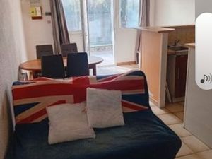 Caillau T2 meublé 35 m2 avec 1 emplacement pking