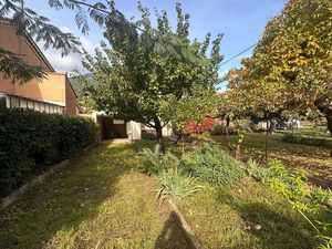 Jolie maison 2 chambres avec garage et dépendance