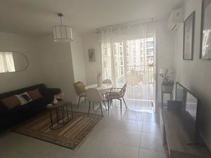 Charmant T3 avec balcon  dressing séparé et grande place de parking – La Capelette (13010)