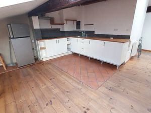 Rue peyras : t3 dernier etage