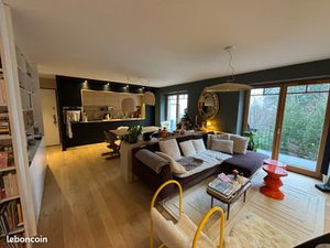 Appartement vue lac avec terrasse et jardin sous garantie décennale