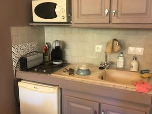 Loue studio meublé aix