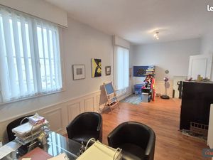 Local 54 m² Abbeville