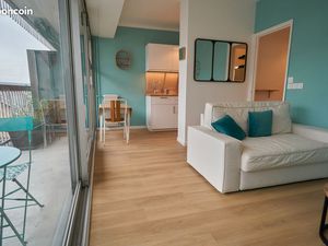 t1 rénové & meublé – centre-ville – loggia + cave