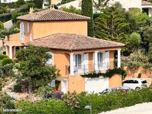 MAISON 8 Pièces 220 m2 sur 1200 m2