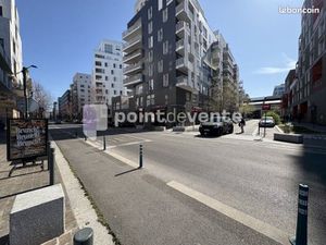 Local commercial 60 m²