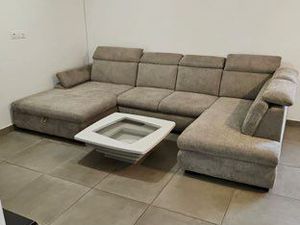 T3 au 1 er étage neuf 630 E