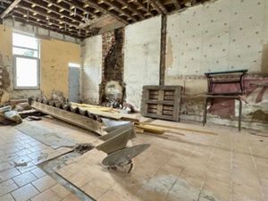 Très grande Maison 240m2 à rénover entièrement