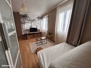 Studio meublé lumineux - proche gare et centre ville